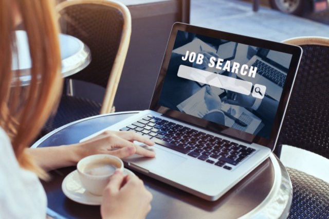 Navigating the Digital Job Market: The Best Online Job Search Sites for Success