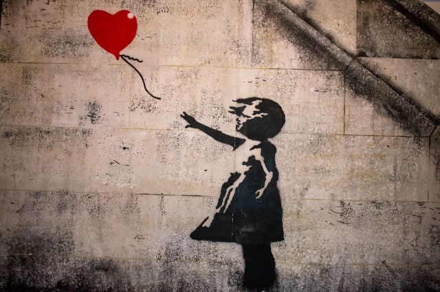 Unlocking the Secrets of City Walls: An Insider’s Guide to Street Art Tours